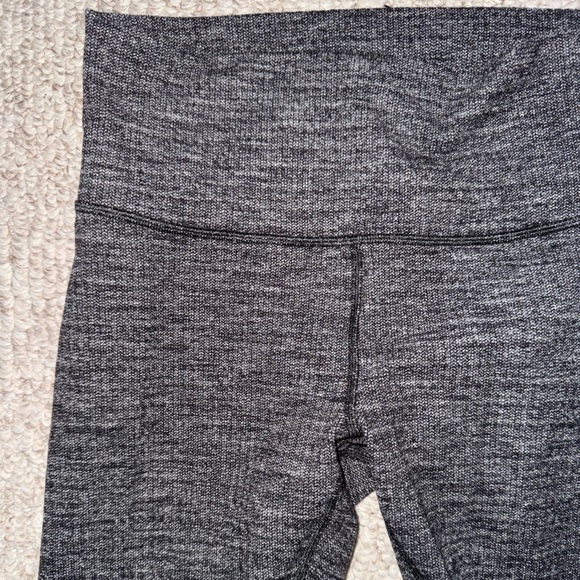 😍Lululemon athletica Black Leggings size 10 - Picture 2 of 7
